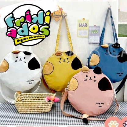 Bolso “Gatito” + Llavero + Pin. 36x36x9Cms