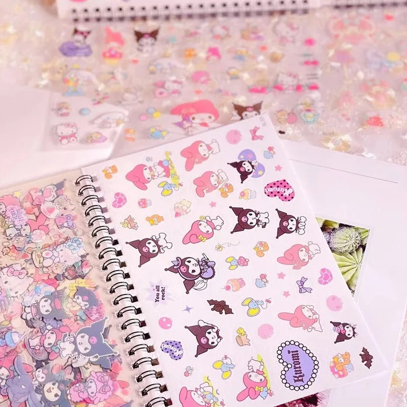 Libreta Anillada con 10 Láminas de Stickers “Sanrio”