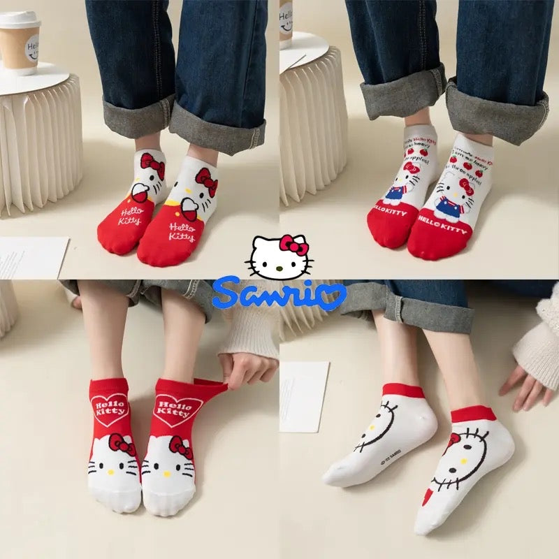 Calcetín “Hello Kitty”. Talla Standard 35-41