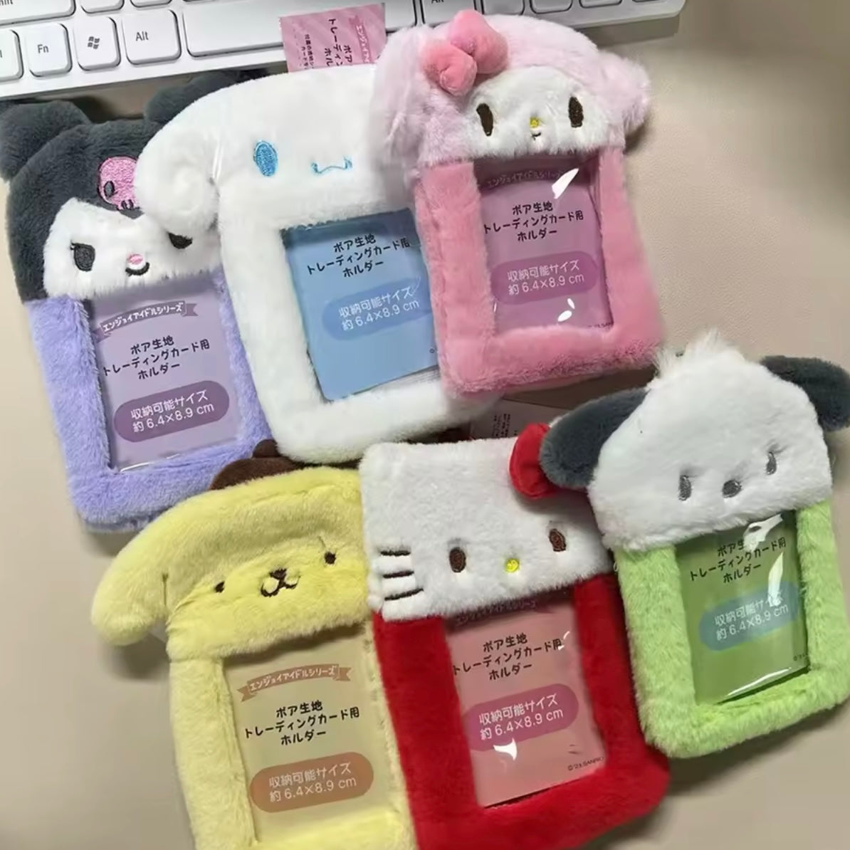 Holder Porta Photocards o Porta Credencial “Sanrio”.