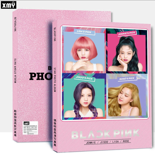 Photobook “Black Pink” + 4 PhotoCards + Lámina de Stickers. 40 Páginas 29x21Cms