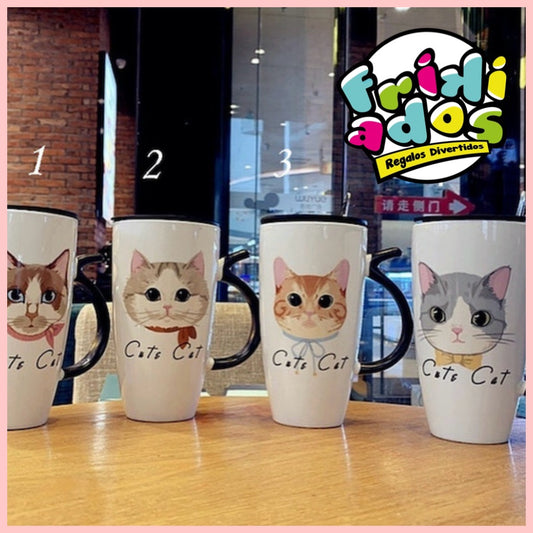 Taza “ Gato” + Tapa Hermética con Boquilla. 550ml