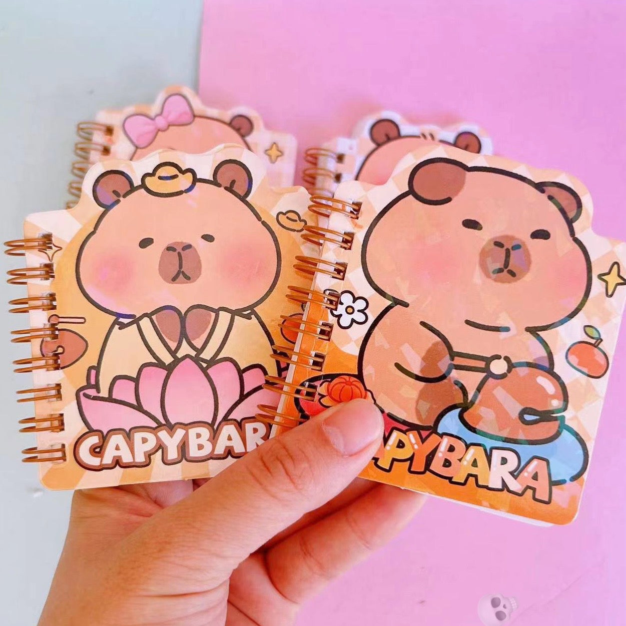 Mini Libreta “Capybara”. 60 Páginas 9x9cms