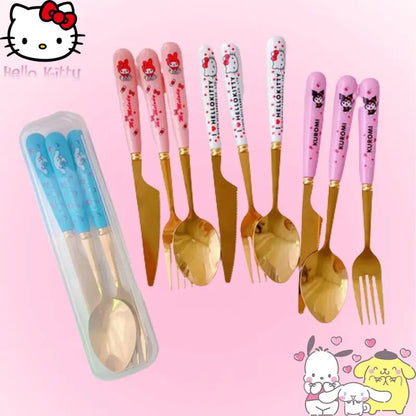 Set Tenedor + Cuchara + Cuchillo + Cajita “Sanrio”