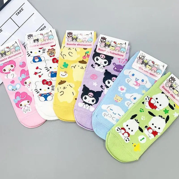 Calcetín “Sanrio”. Talla Standard 35-41