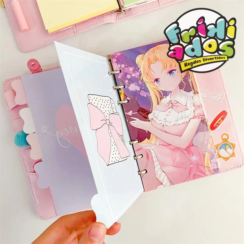 Binder “Sailor Moon” + Colgante Cetro + 100 Hojas + 21 Accesorios.